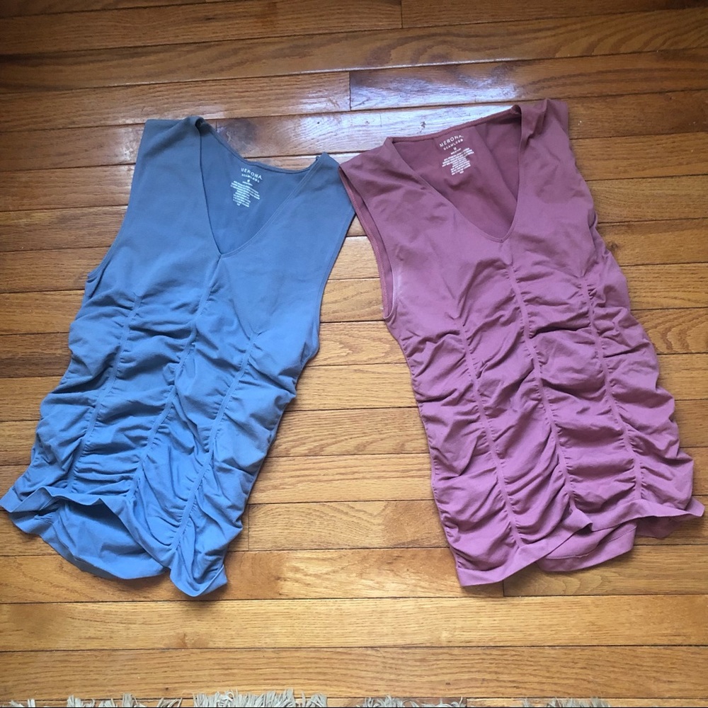 LOT OF 2 Slim-Look Merona Sleeveless Tops Sz M Mauve & Slate Blue Nylon/Spandex